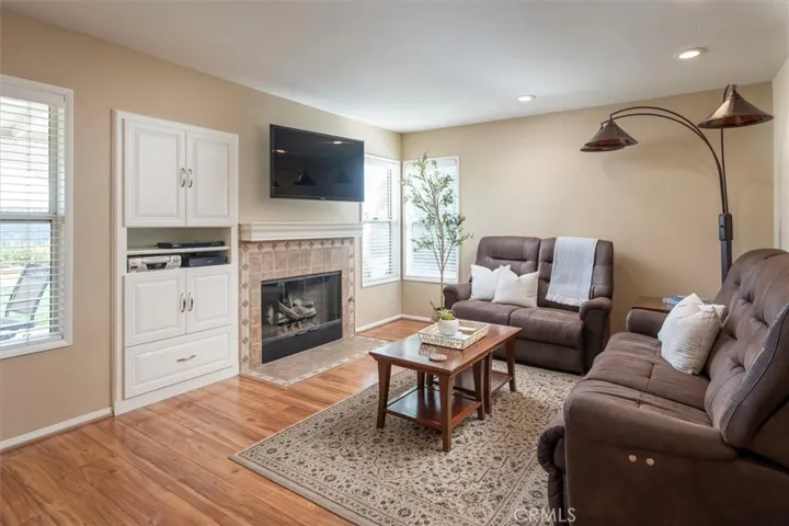 27772 Ron Ridge Drive, Saugus, California 91350