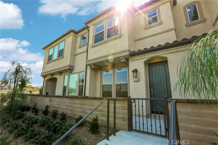 30 Jasmine, Lake Forest, California 92630