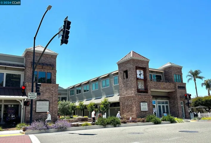 22 Old Town Lane, Danville, California 94526