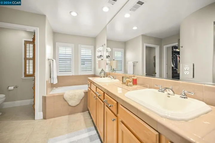 22 Old Town Lane, Danville, California 94526