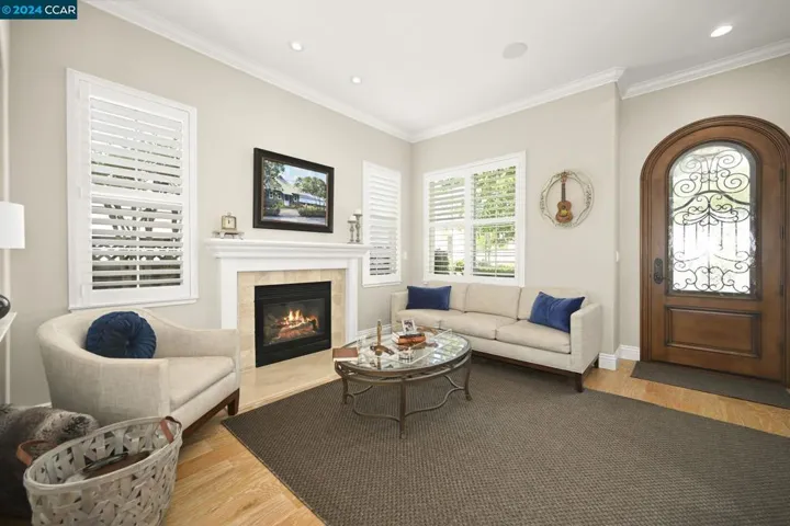 22 Old Town Lane, Danville, California 94526
