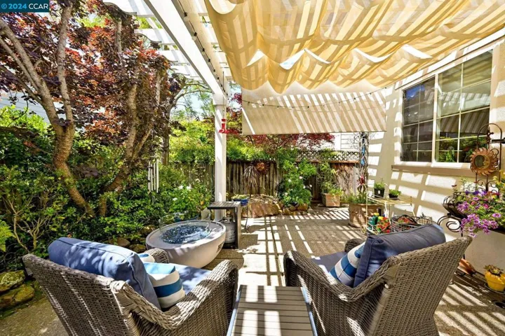 22 Old Town Lane, Danville, California 94526