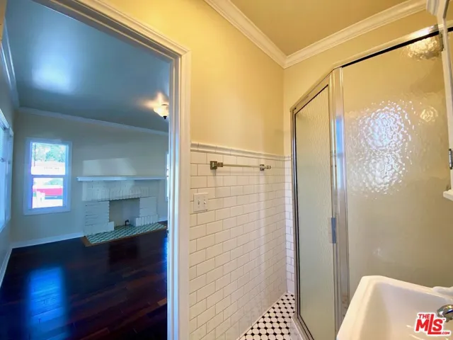1432 Maltman Avenue, Los Angeles, California 90026