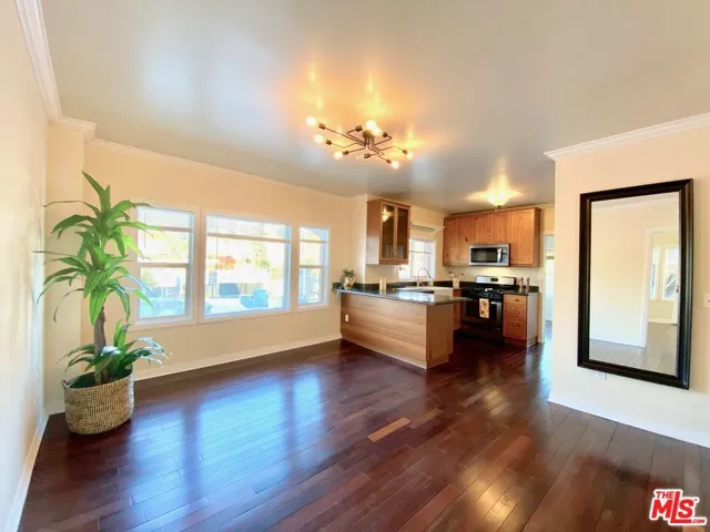1432 Maltman Avenue, Los Angeles, California 90026