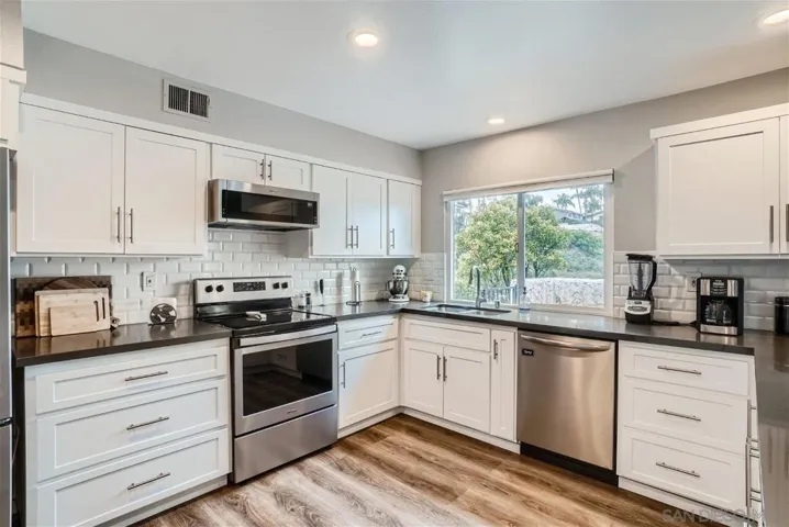 1471 Swift Ln 72, El Cajon, California 92020