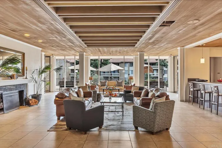 1855 Diamond St 312, San Diego, California 92109