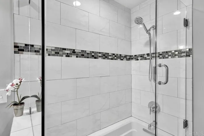 1855 Diamond St 312, San Diego, California 92109