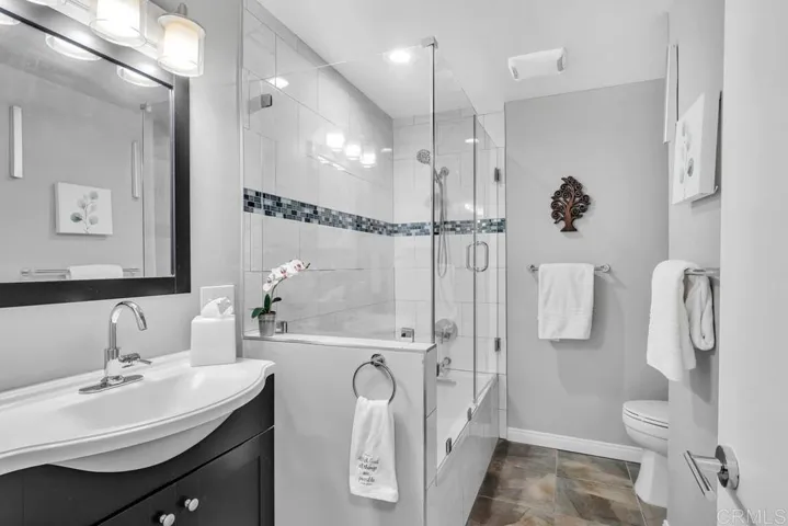1855 Diamond St 312, San Diego, California 92109