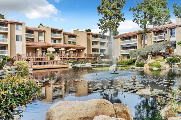 1855 Diamond St 312, San Diego, California 92109