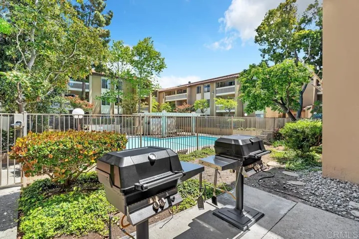 1855 Diamond St 312, San Diego, California 92109