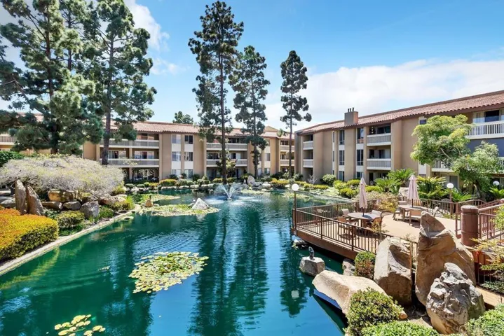 1855 Diamond St 312, San Diego, California 92109
