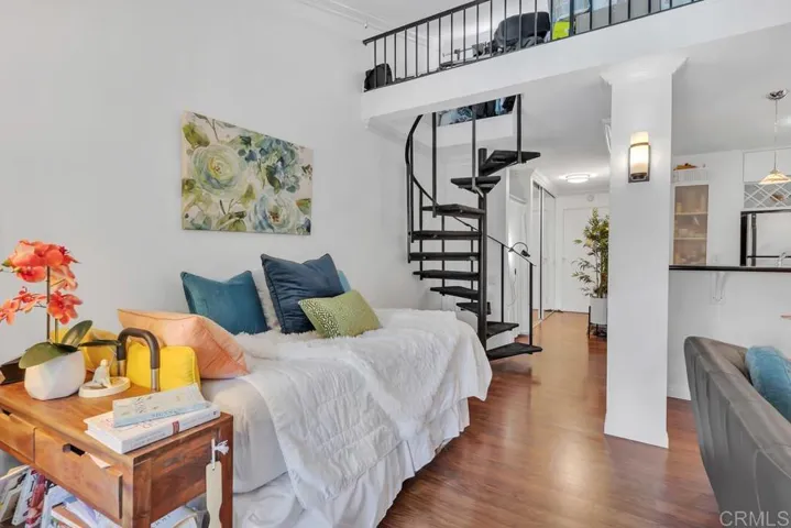 1855 Diamond St 312, San Diego, California 92109