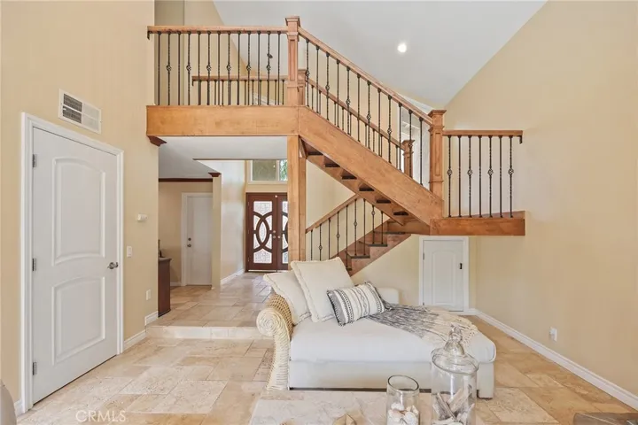2912 Hickory Place, Fullerton, California 92835