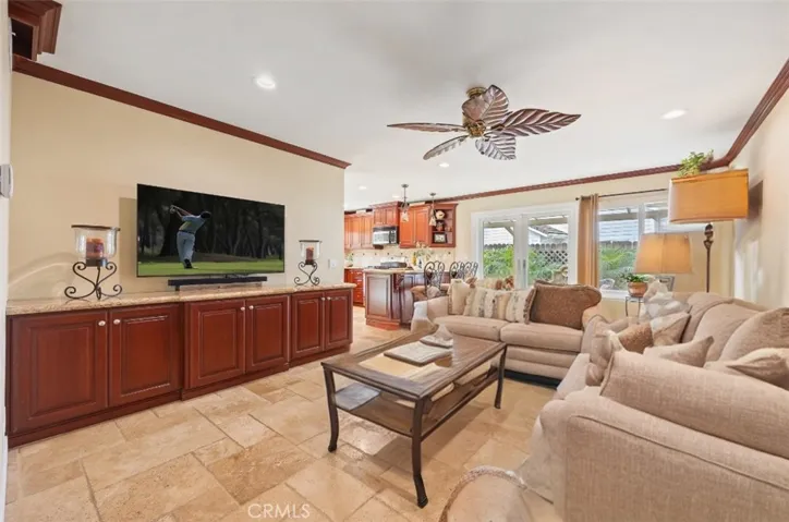 2912 Hickory Place, Fullerton, California 92835