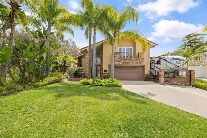 2912 Hickory Place, Fullerton, California 92835