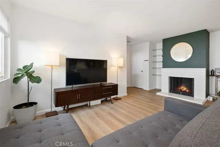 17574 Vandenberg Lane 2, Tustin, California 92780