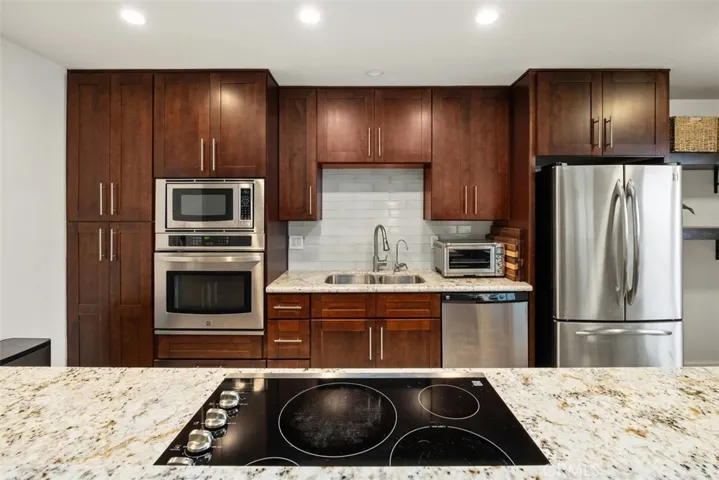 17574 Vandenberg Lane 2, Tustin, California 92780