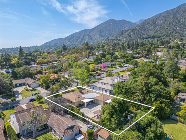 1824 Oakwood Avenue, Arcadia, California 91006