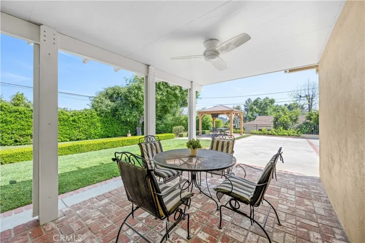 1824 Oakwood Avenue, Arcadia, California 91006