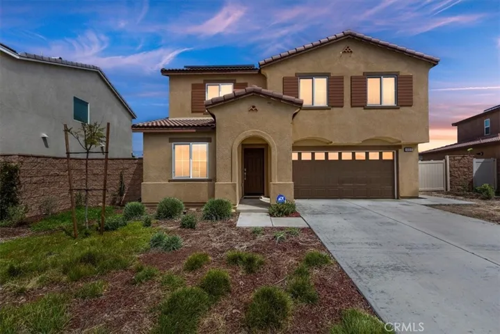 Twilight - Front of house
