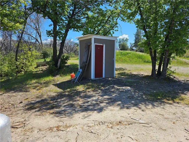 24 Mills Ranch Road, Oroville, California 95966