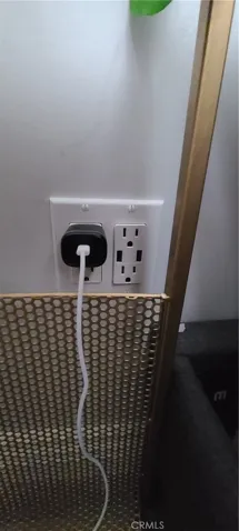 Convenient USB capable Outlets