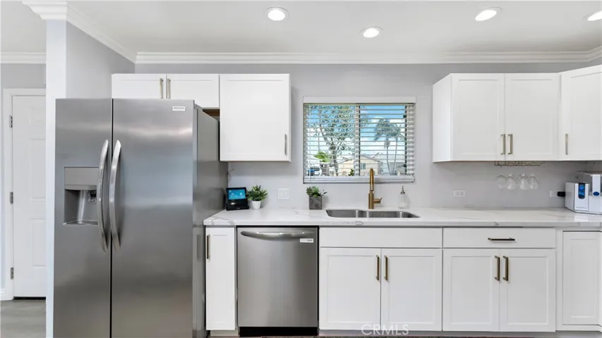 10081 Holder Street, Buena Park, California 90620