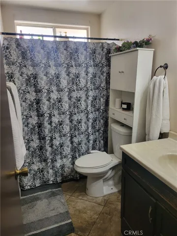 445 Fenmore Drive, Barstow, California 92311