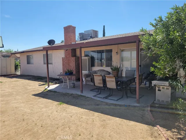 445 Fenmore Drive, Barstow, California 92311