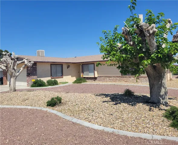 445 Fenmore Drive, Barstow, California 92311