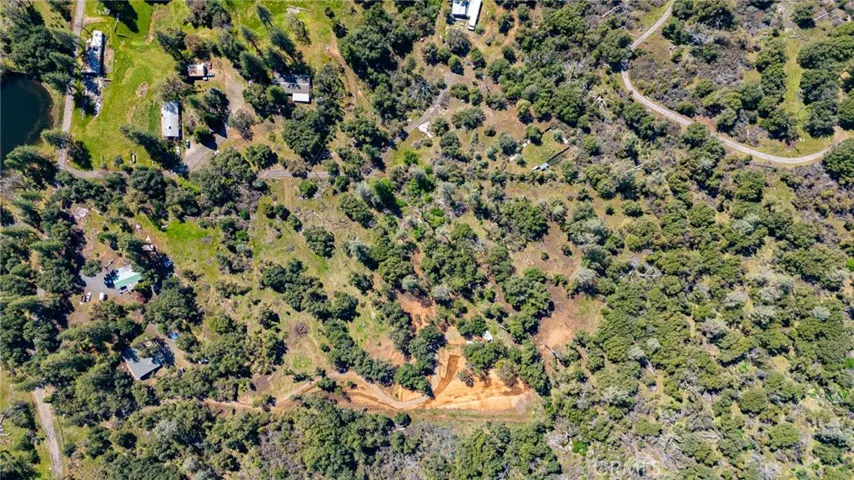 5093 Worman Road, Ahwahnee, California 93601