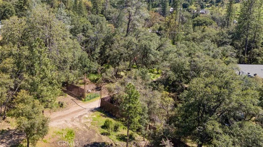 5093 Worman Road, Ahwahnee, California 93601