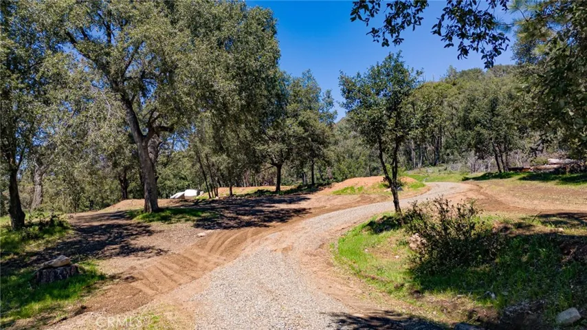 5093 Worman Road, Ahwahnee, California 93601
