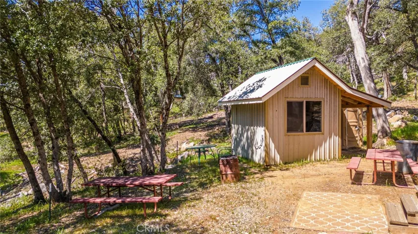 5093 Worman Road, Ahwahnee, California 93601
