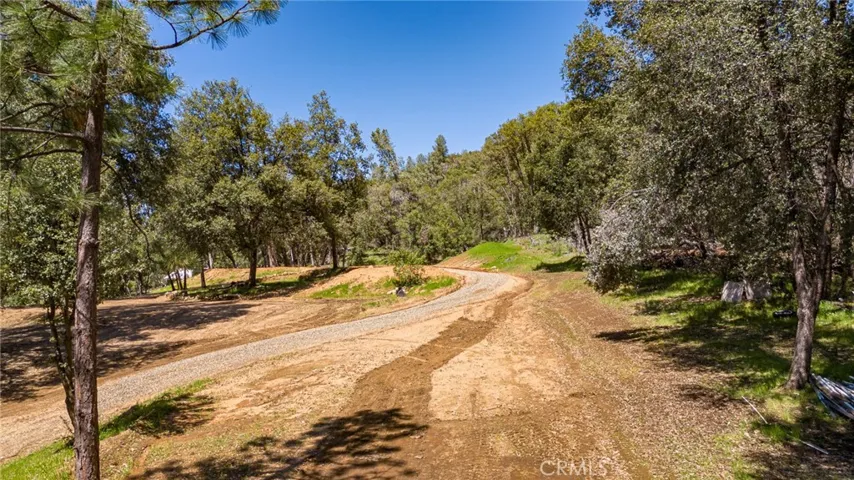 5093 Worman Road, Ahwahnee, California 93601
