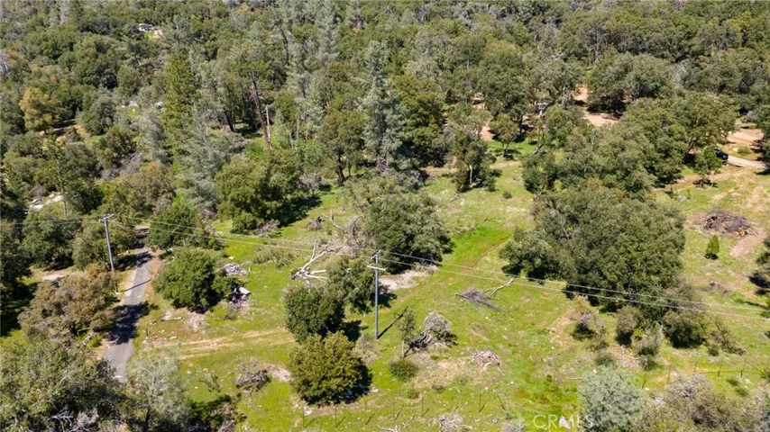 5093 Worman Road, Ahwahnee, California 93601