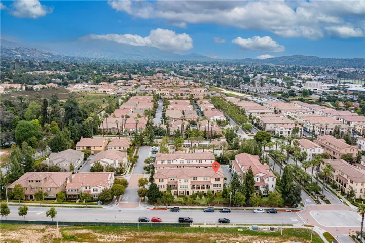 955 Sweetbriar Lane F, Azusa, California 91702