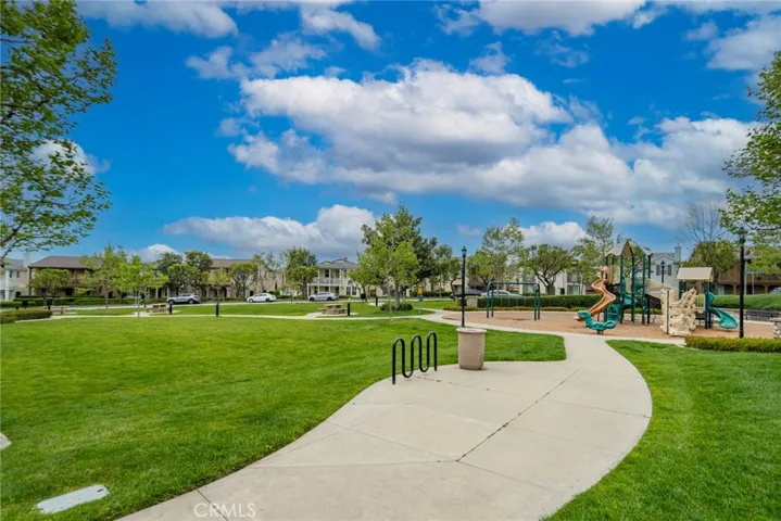 955 Sweetbriar Lane F, Azusa, California 91702