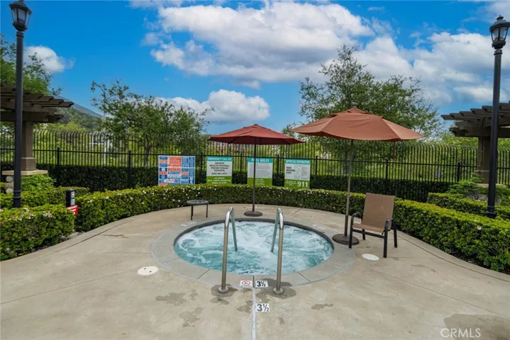 955 Sweetbriar Lane F, Azusa, California 91702