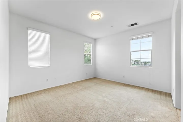 955 Sweetbriar Lane F, Azusa, California 91702