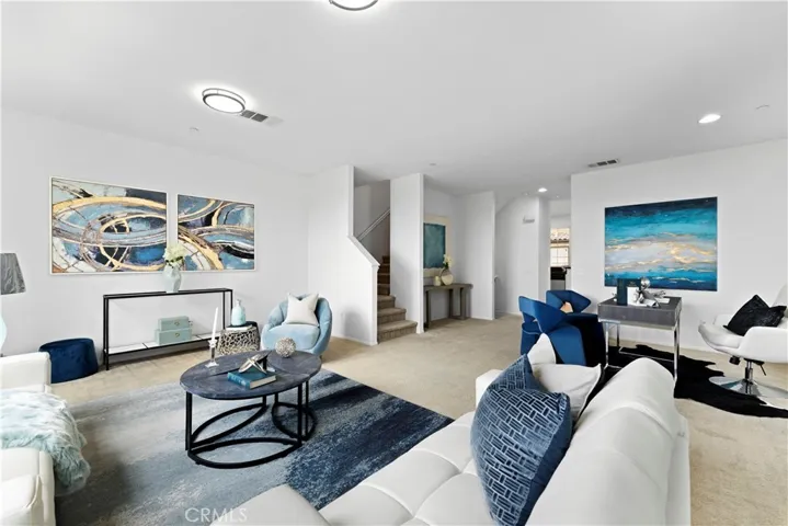 955 Sweetbriar Lane F, Azusa, California 91702