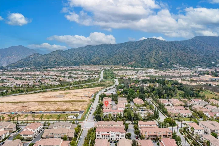 955 Sweetbriar Lane F, Azusa, California 91702