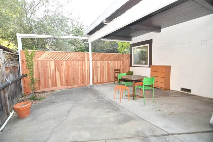 2254 Dartmouth Street, Palo Alto, California 94306