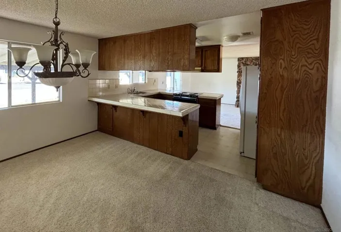 1226 Hanson Ln, Ramona, California 92065