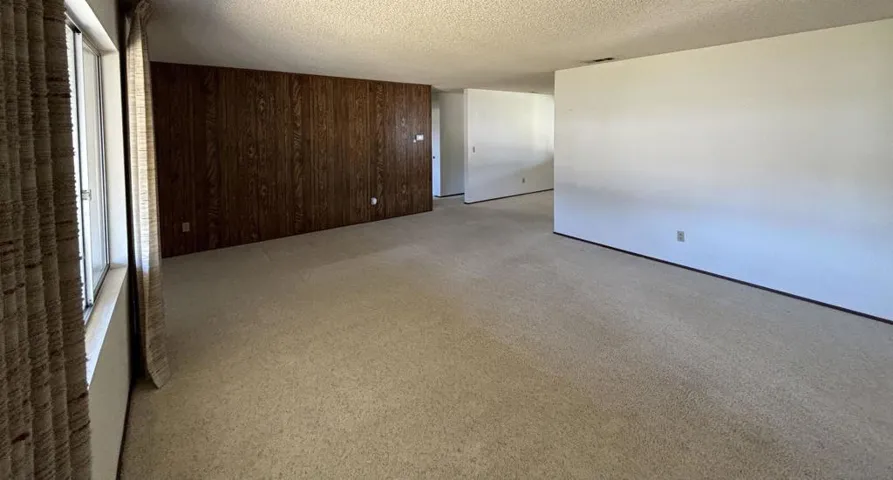 1226 Hanson Ln, Ramona, California 92065