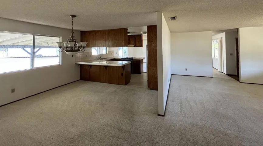 1226 Hanson Ln, Ramona, California 92065