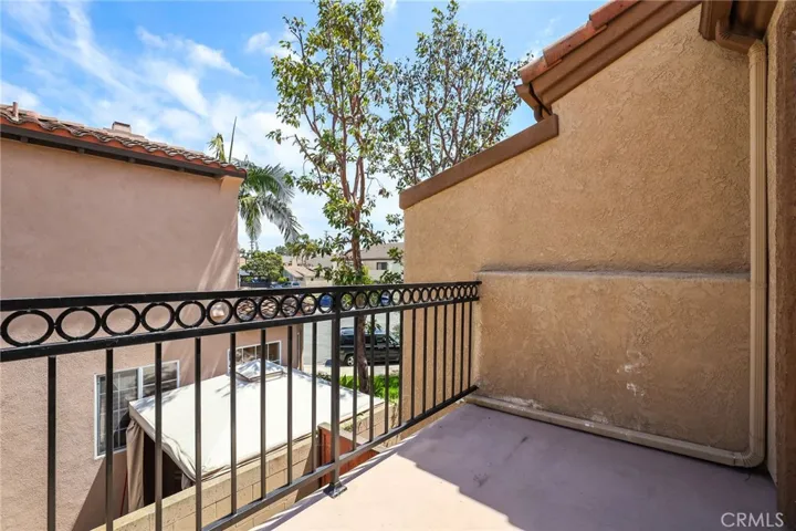 18868 Milos Circle, Huntington Beach, California 92648