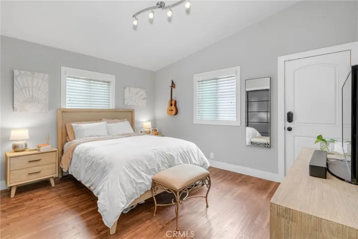 5330 Rose Avenue, Long Beach, California 90805