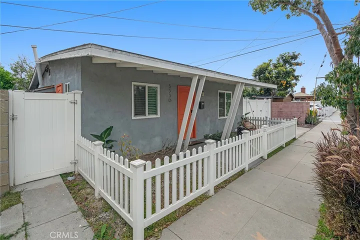 5330 Rose Avenue, Long Beach, California 90805