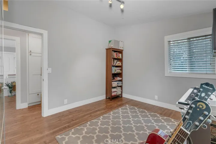 5330 Rose Avenue, Long Beach, California 90805